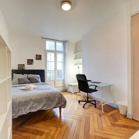 Cosy Hyper-centre * 图尔